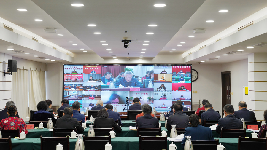 f425d5b236001ed309396e94a5524c8.jpg f425d5b236001ed309396e94a5524c8.jpg