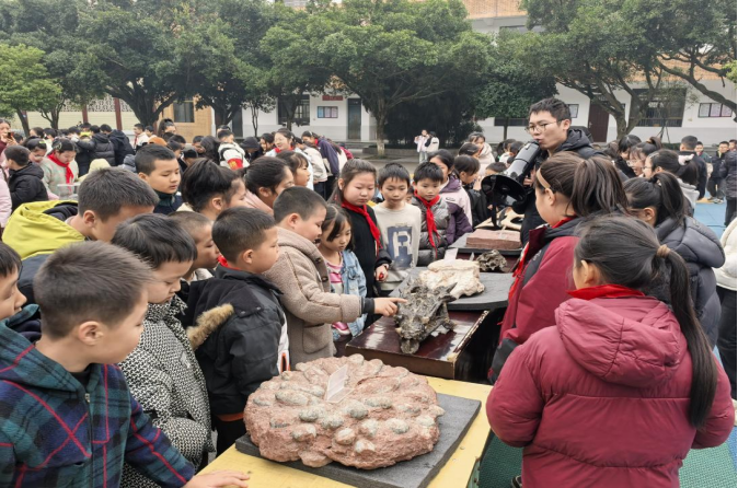 6c63148b0f8272ff3fa213ce6f3505a0.png 6c63148b0f8272ff3fa213ce6f3505a0.png