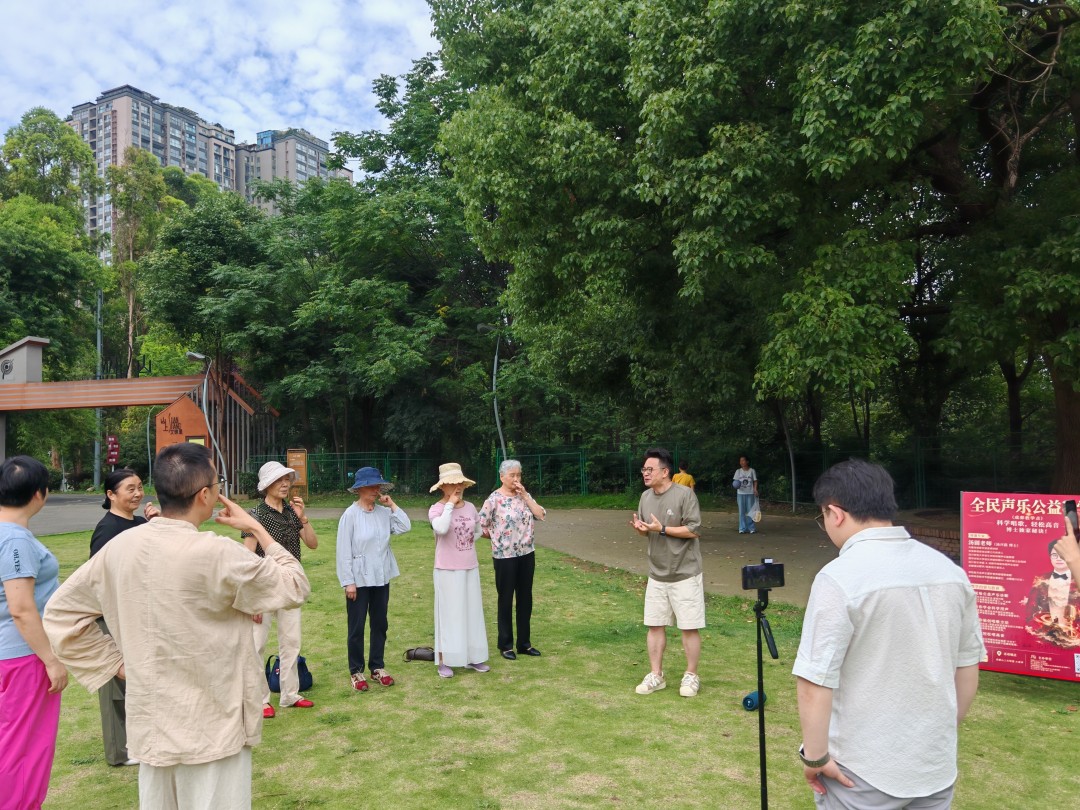 图片 1.jpg 图片 1.jpg