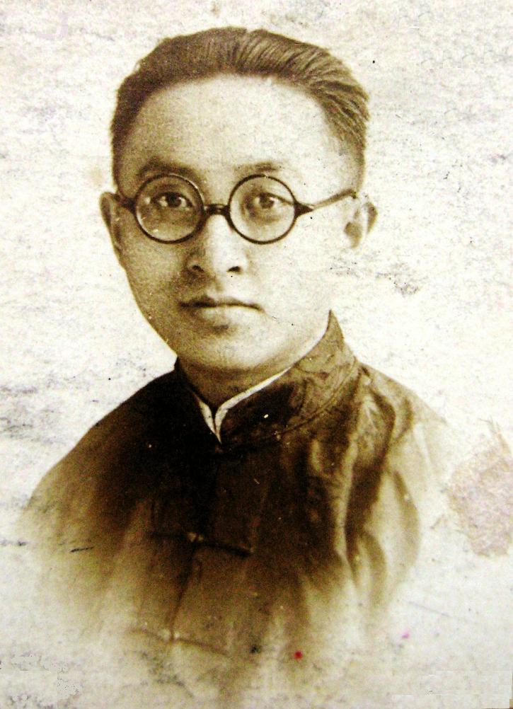 高中时的照片.jpg